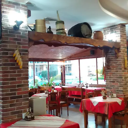 Sunny Aparthotel