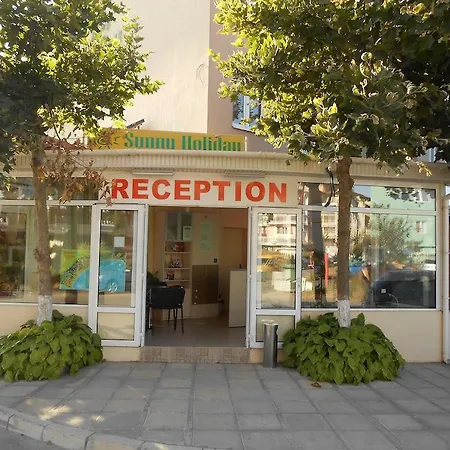 Sunny Aparthotel